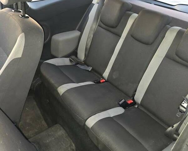 Белый Рено Клио, объемом двигателя 1.46 л и пробегом 196 тыс. км за 4900 $, фото 9 на Automoto.ua