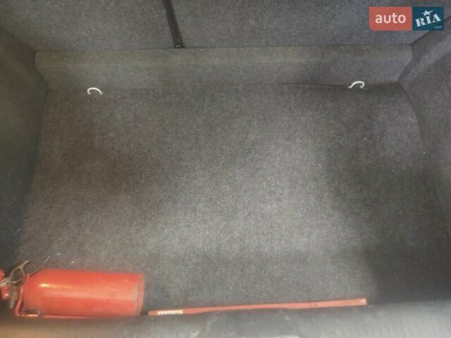 Білий Рено Кліо, об'ємом двигуна 1.46 л та пробігом 215 тис. км за 4950 $, фото 36 на Automoto.ua