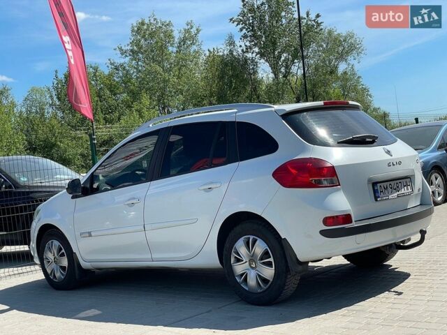 Білий Рено Кліо, об'ємом двигуна 1.5 л та пробігом 242 тис. км за 5799 $, фото 16 на Automoto.ua