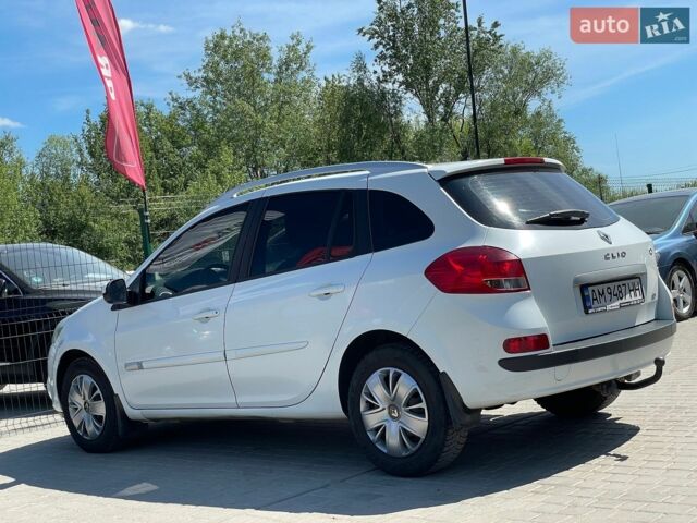 Белый Рено Клио, объемом двигателя 1.5 л и пробегом 242 тыс. км за 5799 $, фото 16 на Automoto.ua