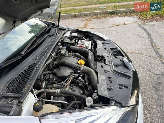 Рено Кліо 2013 у Запоріжжя на Automoto.ua Білий Рено Кліо, об'ємом двигуна 1.5 л та пробігом 241 тис. км за 7400 $, фото 8 на Automoto.ua