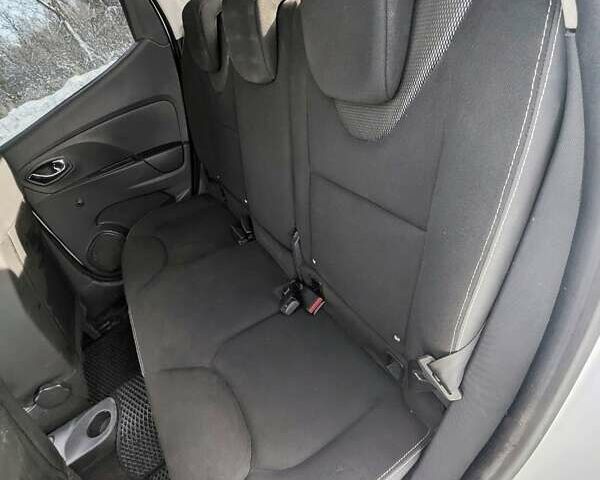 Белый Рено Клио, объемом двигателя 1.46 л и пробегом 301 тыс. км за 6600 $, фото 23 на Automoto.ua