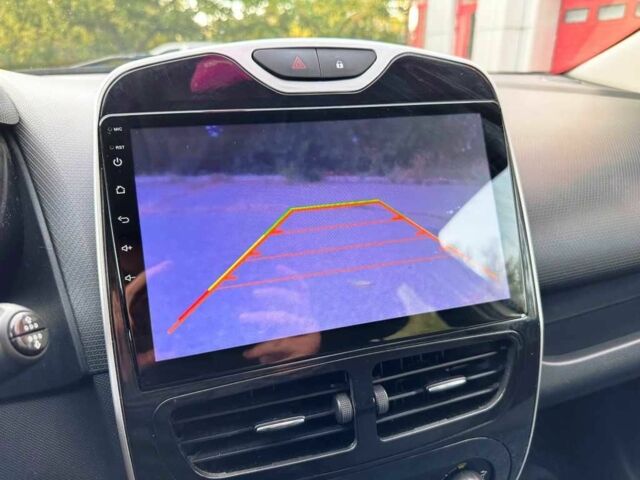 Рено Кліо 2013 у Запоріжжя на Automoto.ua Білий Рено Кліо, об'ємом двигуна 1.5 л та пробігом 241 тис. км за 7400 $, фото 16 на Automoto.ua