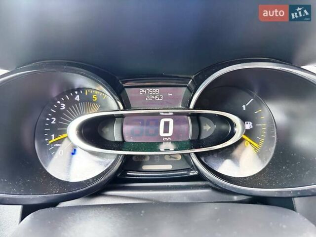 Рено Кліо 2013 у Запоріжжя на Automoto.ua Білий Рено Кліо, об'ємом двигуна 1.5 л та пробігом 241 тис. км за 7400 $, фото 1 на Automoto.ua