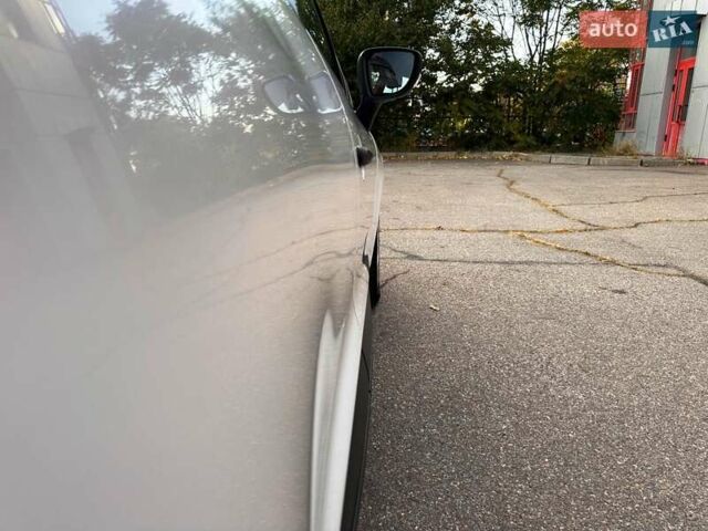 Білий Рено Кліо, об'ємом двигуна 1.5 л та пробігом 241 тис. км за 7200 $, фото 13 на Automoto.ua