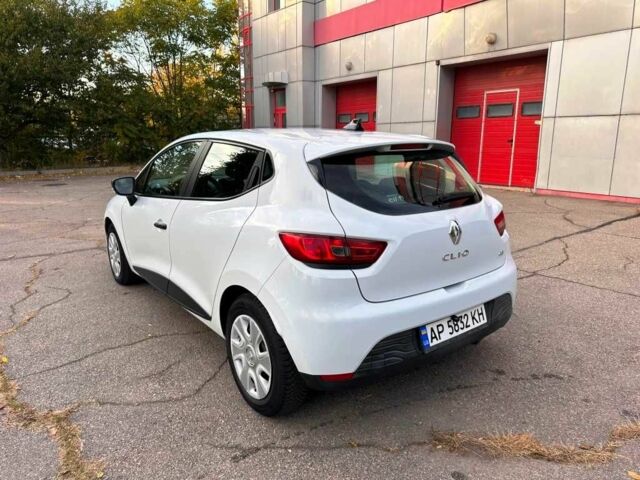 Рено Кліо 2013 у Запоріжжя на Automoto.ua Білий Рено Кліо, об'ємом двигуна 1.5 л та пробігом 241 тис. км за 7400 $, фото 3 на Automoto.ua