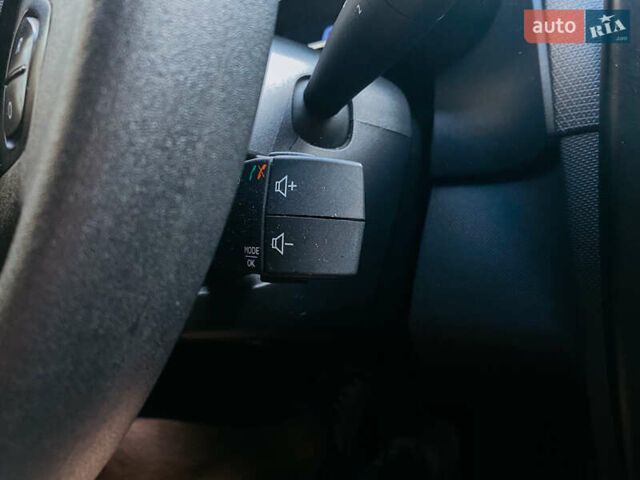 Білий Рено Кліо, об'ємом двигуна 1.46 л та пробігом 227 тис. км за 6800 $, фото 40 на Automoto.ua