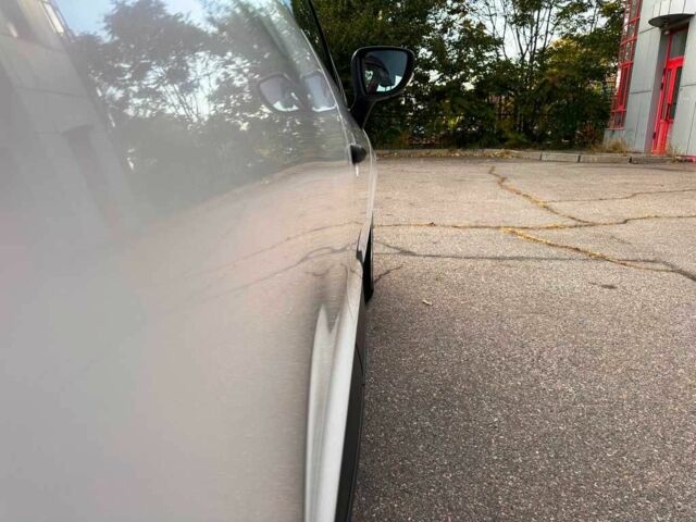 Белый Рено Клио, объемом двигателя 1.5 л и пробегом 241 тыс. км за 7200 $, фото 5 на Automoto.ua