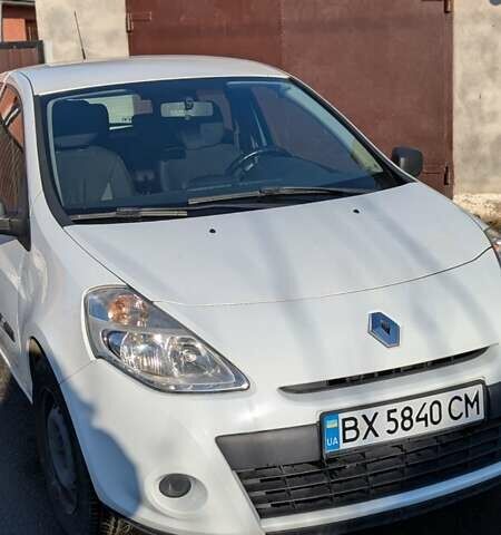 Білий Рено Кліо, об'ємом двигуна 1.5 л та пробігом 198 тис. км за 5300 $, фото 9 на Automoto.ua