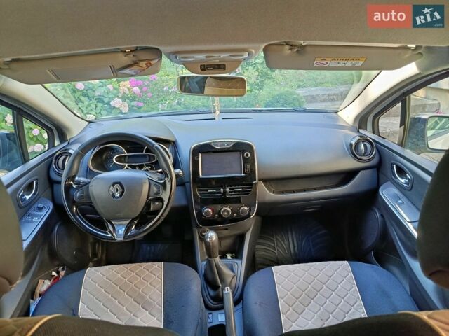 Белый Рено Клио, объемом двигателя 1.46 л и пробегом 294 тыс. км за 6700 $, фото 9 на Automoto.ua