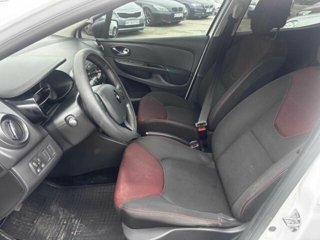 Белый Рено Клио, объемом двигателя 1.5 л и пробегом 195 тыс. км за 6990 $, фото 13 на Automoto.ua