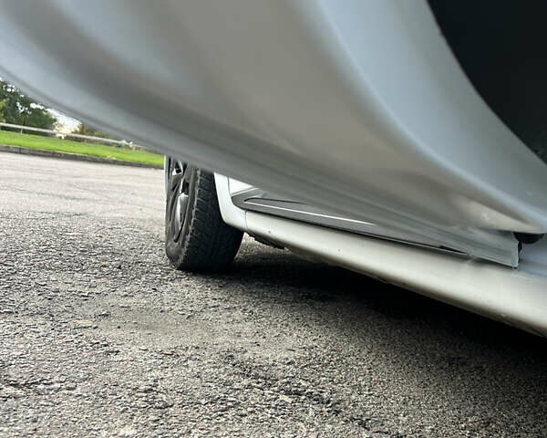 Білий Рено Кліо, об'ємом двигуна 1.46 л та пробігом 220 тис. км за 7000 $, фото 25 на Automoto.ua