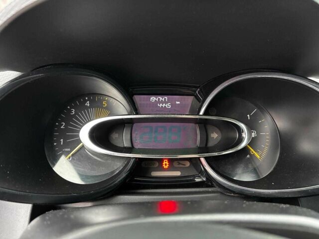 Белый Рено Клио, объемом двигателя 1.5 л и пробегом 195 тыс. км за 6990 $, фото 23 на Automoto.ua