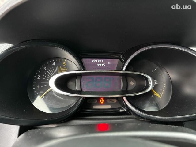 Белый Рено Клио, объемом двигателя 1.5 л и пробегом 195 тыс. км за 6990 $, фото 23 на Automoto.ua