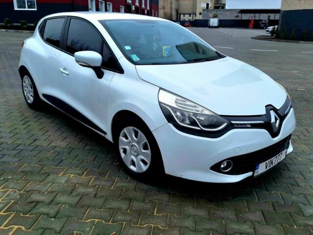 Белый Рено Клио, объемом двигателя 1.5 л и пробегом 232 тыс. км за 6499 $, фото 2 на Automoto.ua