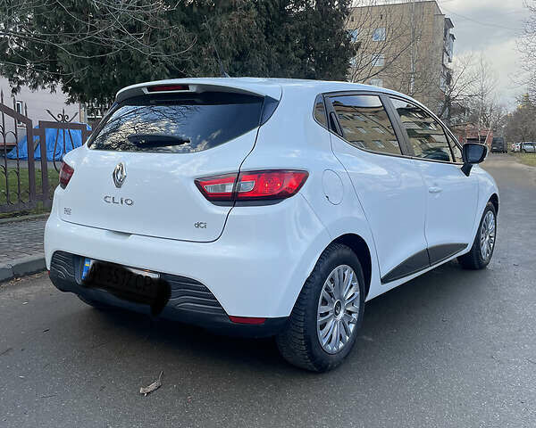 Білий Рено Кліо, об'ємом двигуна 1.5 л та пробігом 210 тис. км за 6700 $, фото 20 на Automoto.ua