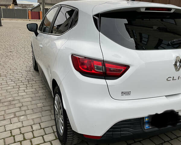 Білий Рено Кліо, об'ємом двигуна 1.5 л та пробігом 210 тис. км за 6700 $, фото 1 на Automoto.ua