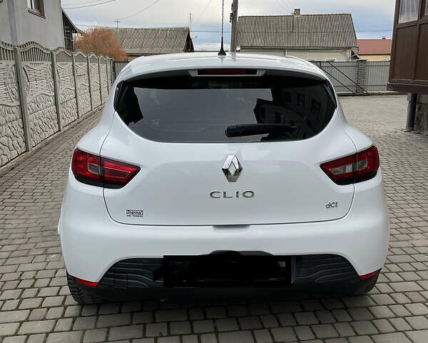 Білий Рено Кліо, об'ємом двигуна 1.5 л та пробігом 210 тис. км за 6700 $, фото 7 на Automoto.ua