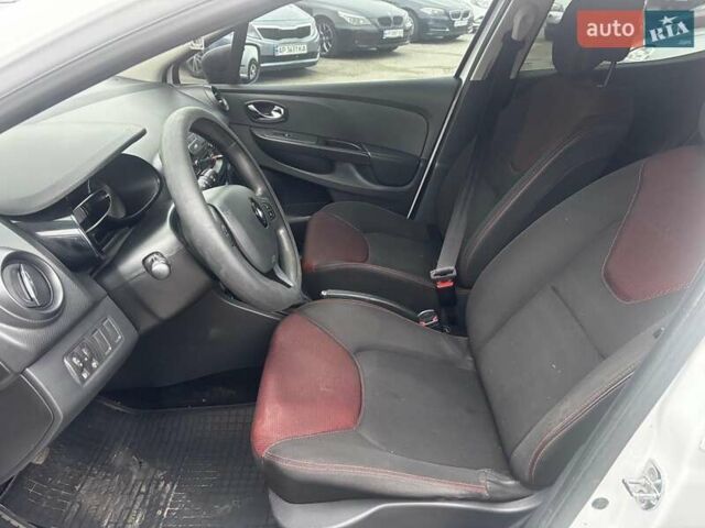 Білий Рено Кліо, об'ємом двигуна 1.5 л та пробігом 195 тис. км за 6990 $, фото 13 на Automoto.ua