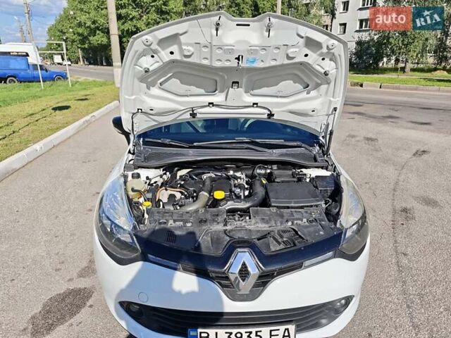 Білий Рено Кліо, об'ємом двигуна 1.46 л та пробігом 209 тис. км за 6499 $, фото 21 на Automoto.ua