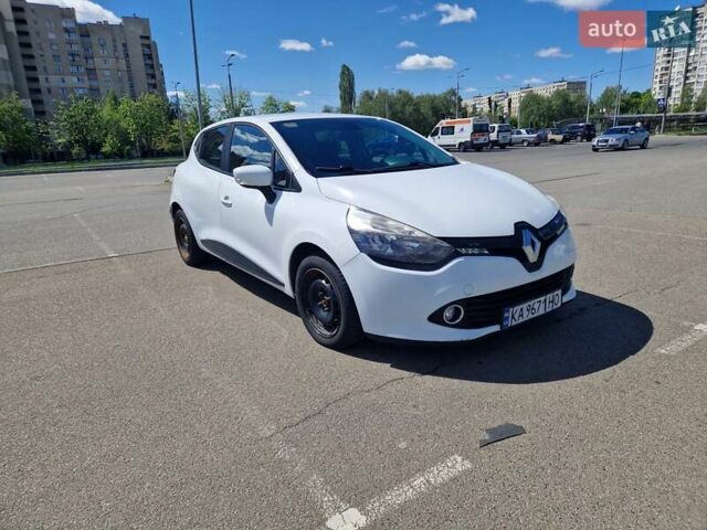 Белый Рено Клио, объемом двигателя 1.46 л и пробегом 237 тыс. км за 6000 $, фото 2 на Automoto.ua
