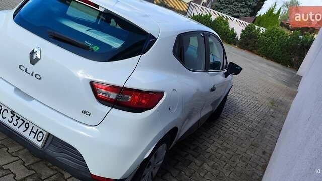 Рено Клио 2015 в Львове на Automoto.ua Белый Рено Клио, объемом двигателя 1.5 л и пробегом 130 тыс. км за 9200 $, фото 3 на Automoto.ua