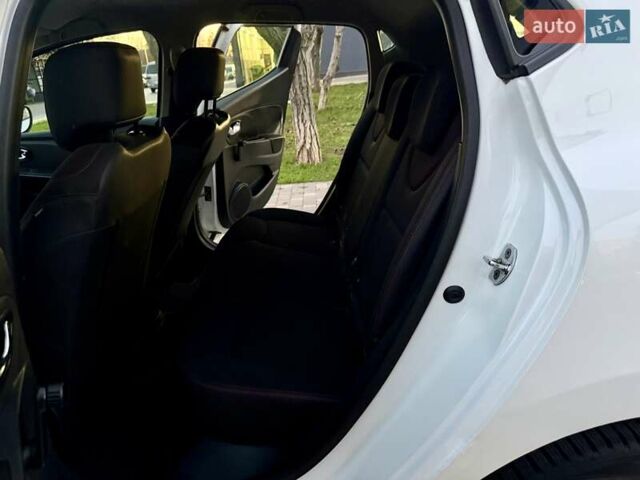 Белый Рено Клио, объемом двигателя 1.5 л и пробегом 220 тыс. км за 5999 $, фото 23 на Automoto.ua