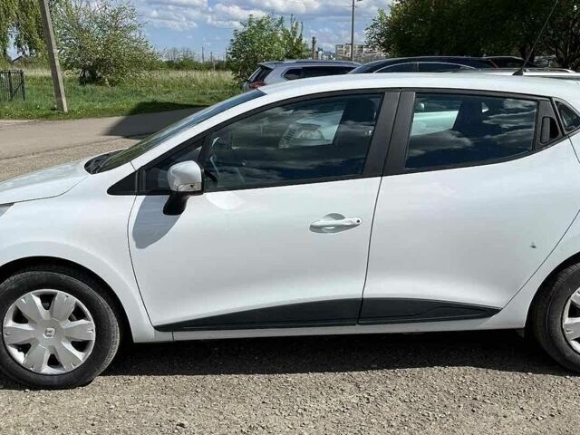 Білий Рено Кліо, об'ємом двигуна 1.5 л та пробігом 224 тис. км за 8000 $, фото 5 на Automoto.ua