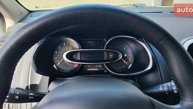 Рено Клио 2015 в Львове на Automoto.ua Белый Рено Клио, объемом двигателя 1.5 л и пробегом 130 тыс. км за 9200 $, фото 16 на Automoto.ua