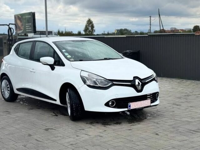 Белый Рено Клио, объемом двигателя 1.5 л и пробегом 127 тыс. км за 6850 $, фото 1 на Automoto.ua