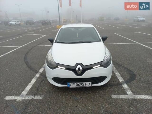 Белый Рено Клио, объемом двигателя 1.46 л и пробегом 267 тыс. км за 6100 $, фото 7 на Automoto.ua
