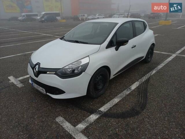 Белый Рено Клио, объемом двигателя 1.46 л и пробегом 267 тыс. км за 6100 $, фото 9 на Automoto.ua
