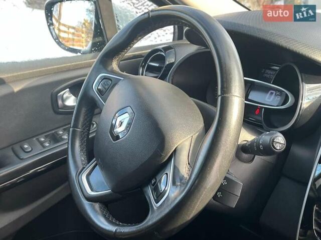 Белый Рено Клио, объемом двигателя 1.5 л и пробегом 172 тыс. км за 9990 $, фото 19 на Automoto.ua