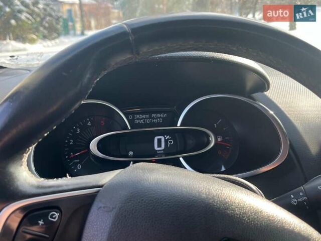 Белый Рено Клио, объемом двигателя 1.5 л и пробегом 172 тыс. км за 9990 $, фото 30 на Automoto.ua