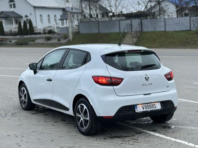 Білий Рено Кліо, об'ємом двигуна 1.5 л та пробігом 185 тис. км за 7500 $, фото 2 на Automoto.ua