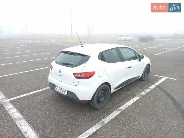 Белый Рено Клио, объемом двигателя 1.46 л и пробегом 267 тыс. км за 6100 $, фото 4 на Automoto.ua