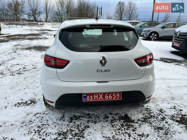 Белый Рено Клио, объемом двигателя 1.46 л и пробегом 116 тыс. км за 8300 $, фото 3 на Automoto.ua