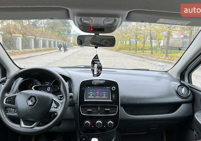 Белый Рено Клио, объемом двигателя 1.5 л и пробегом 149 тыс. км за 10300 $, фото 50 на Automoto.ua