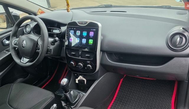 Белый Рено Клио, объемом двигателя 1.5 л и пробегом 179 тыс. км за 9900 $, фото 96 на Automoto.ua