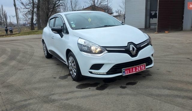 Белый Рено Клио, объемом двигателя 1.5 л и пробегом 179 тыс. км за 9900 $, фото 93 на Automoto.ua