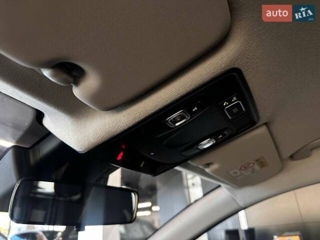 Білий Рено Кліо, об'ємом двигуна 0 л та пробігом 114 тис. км за 17460 $, фото 21 на Automoto.ua