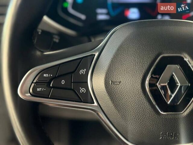 Білий Рено Кліо, об'ємом двигуна 0 л та пробігом 114 тис. км за 17460 $, фото 11 на Automoto.ua