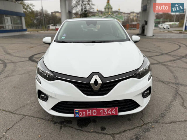 Белый Рено Клио, объемом двигателя 1.6 л и пробегом 167 тыс. км за 15399 $, фото 30 на Automoto.ua