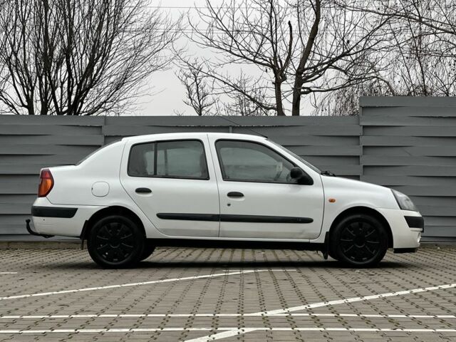 Белый Рено Клио, объемом двигателя 1.4 л и пробегом 346 тыс. км за 2450 $, фото 4 на Automoto.ua