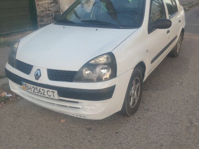 Білий Рено Кліо, об'ємом двигуна 1.4 л та пробігом 280 тис. км за 2600 $, фото 2 на Automoto.ua