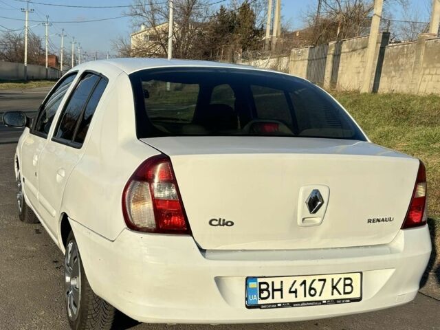 Белый Рено Клио, объемом двигателя 0 л и пробегом 221 тыс. км за 2900 $, фото 3 на Automoto.ua