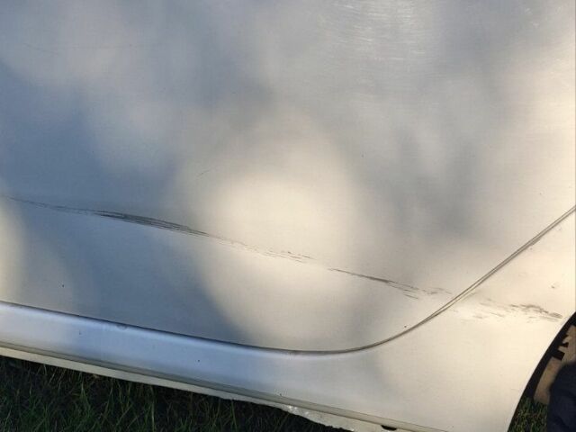 Білий Рено Кліо, об'ємом двигуна 1.4 л та пробігом 400 тис. км за 3500 $, фото 7 на Automoto.ua