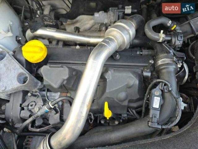 Білий Рено Кліо, об'ємом двигуна 1.46 л та пробігом 198 тис. км за 5500 $, фото 20 на Automoto.ua