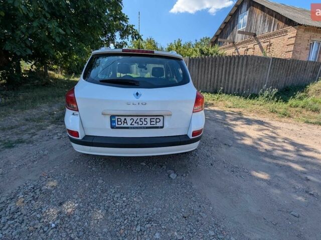 Білий Рено Кліо, об'ємом двигуна 1.1 л та пробігом 183 тис. км за 4914 $, фото 3 на Automoto.ua