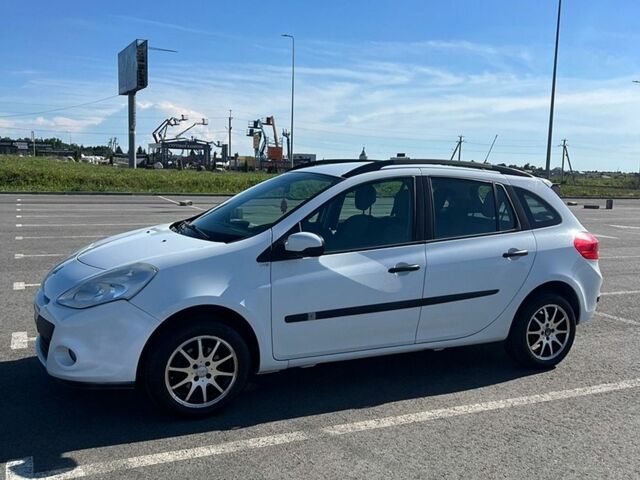 Білий Рено Кліо, об'ємом двигуна 1.2 л та пробігом 234 тис. км за 4000 $, фото 1 на Automoto.ua